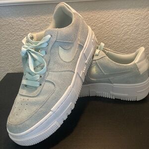 Platform air forces